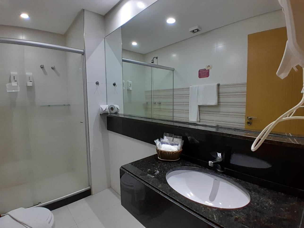 Anai Hotel Жабуатан-дус-Гуарарапис Экстерьер фото
